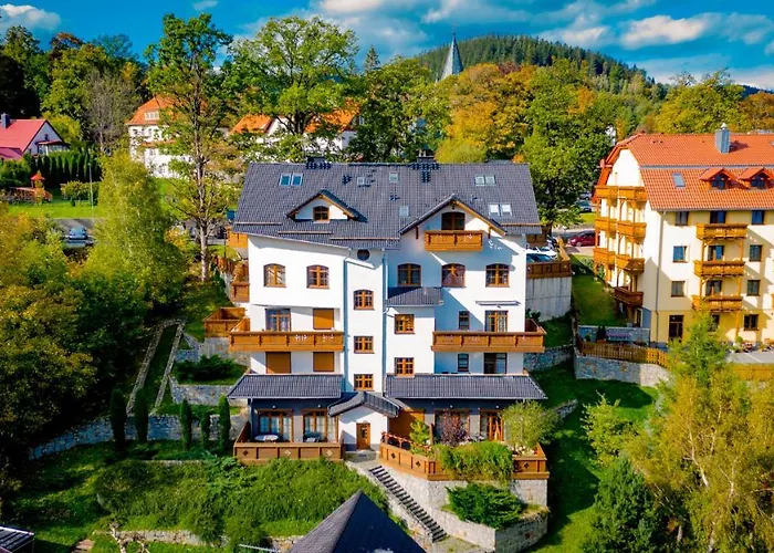 Centrum Obroncow Pokoju, Sun & Snow Apartment *